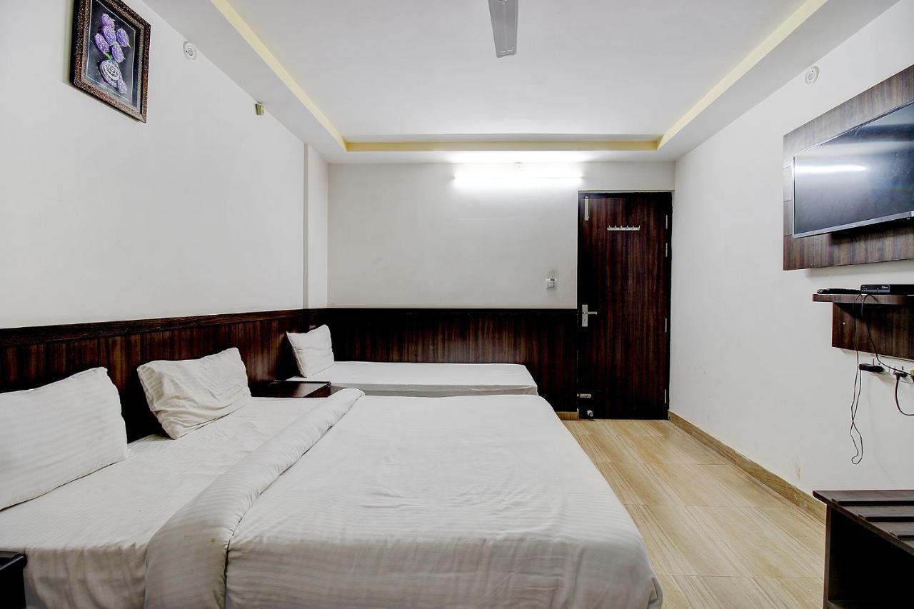 Fabhotel Ps Grand Lakhnau Kültér fotó
