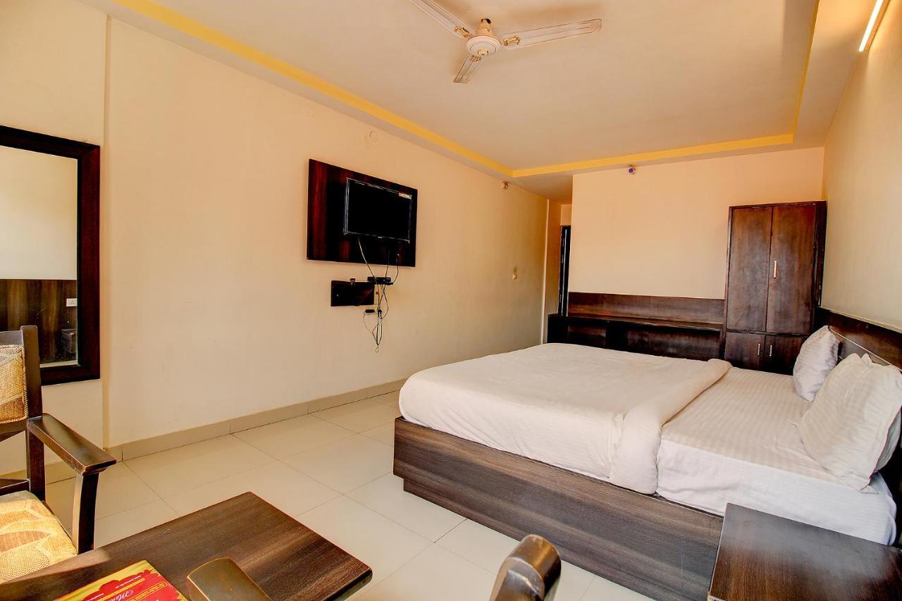 Fabhotel Ps Grand Lakhnau Kültér fotó